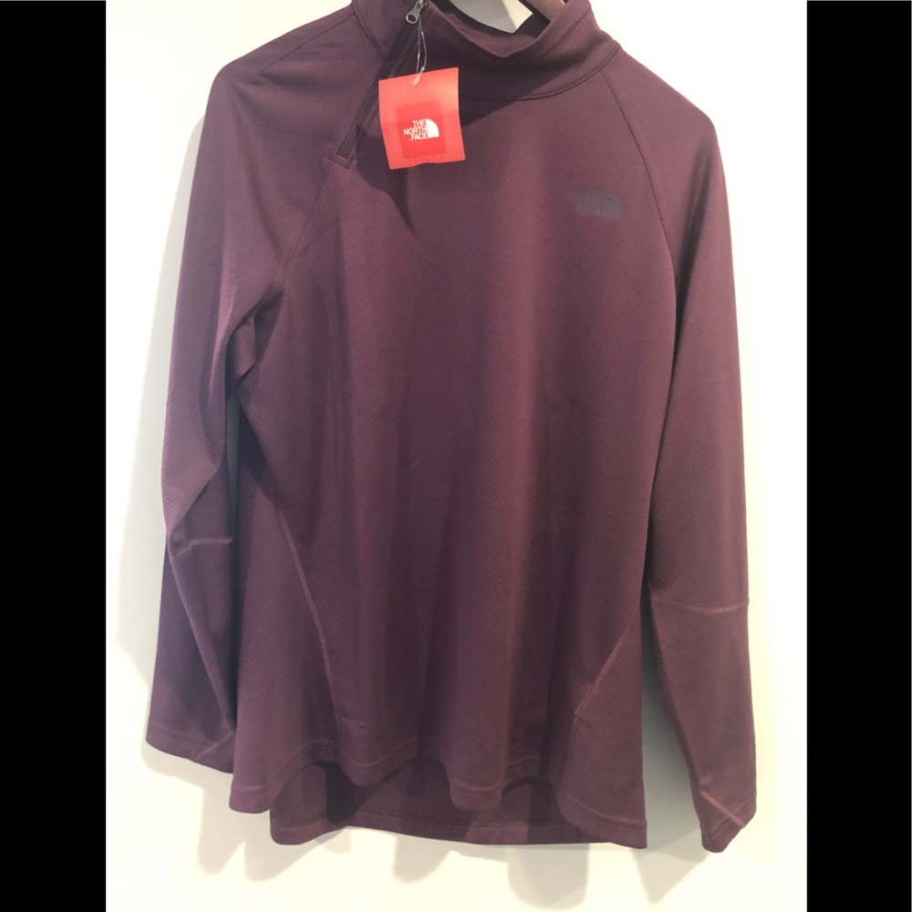The North Face NWT pull over XL TXTRDTRK